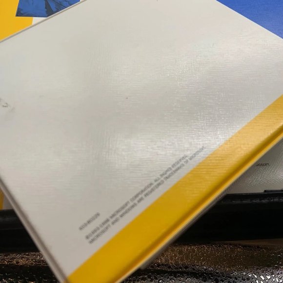 Microsoft Technet CD Subscription Binder and CD Cases Only - Picture 10 of 14